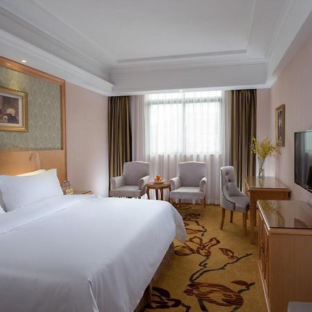Vienna Hotel Shenzhen Buji Ganli Road Exteriér fotografie